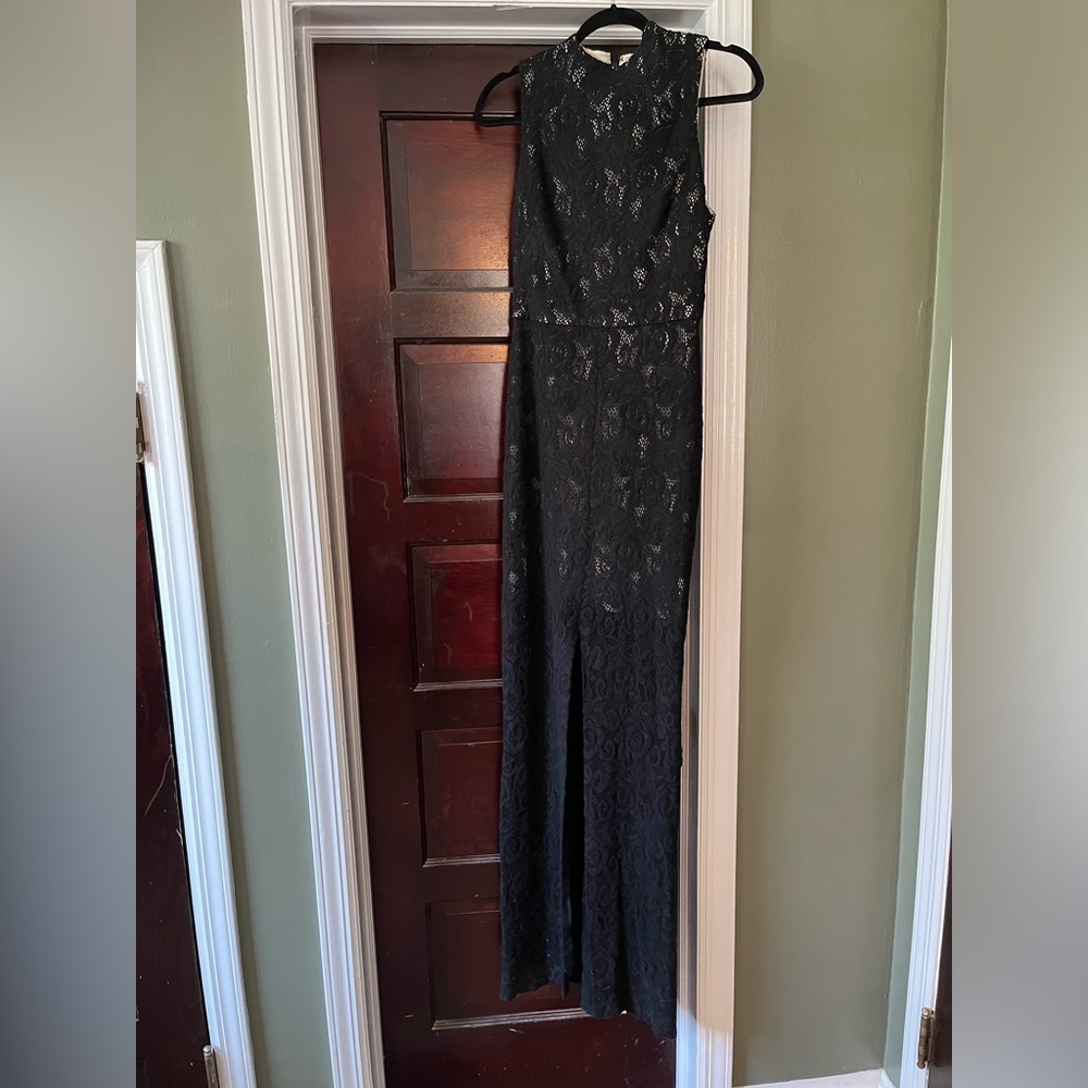 Alice Olivia Gisela High-Neck Lace Contrast Gown